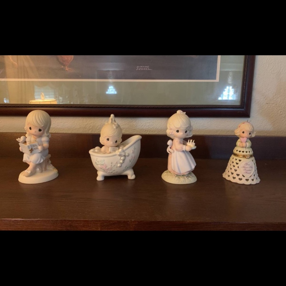 Four darling Precious Moments Figurines